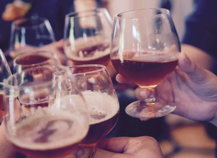 Celibato, come salutarlo con parsimonia